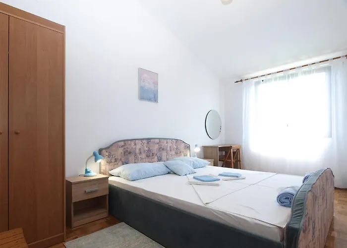 Tomislav 2078 Apartman Peroj