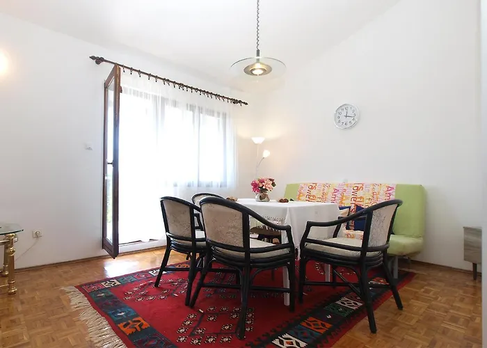 Tomislav 2078 * 페로이