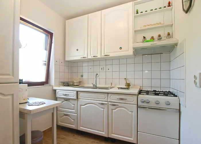 아파트 Tomislav 2078 *